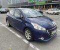 Синій Пежо 208, об'ємом двигуна 1.2 л та пробігом 159 тис. км за 6999 $, фото 2 на Automoto.ua