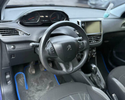 Синій Пежо 208, об'ємом двигуна 1.2 л та пробігом 157 тис. км за 5999 $, фото 8 на Automoto.ua