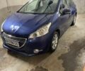 Синий Пежо 208, объемом двигателя 1.2 л и пробегом 130 тыс. км за 5900 $, фото 1 на Automoto.ua