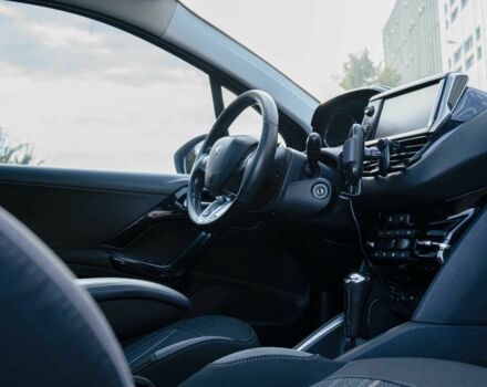Синій Пежо 208, об'ємом двигуна 1.6 л та пробігом 134 тис. км за 7400 $, фото 9 на Automoto.ua