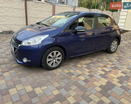 Синій Пежо 208, об'ємом двигуна 1.2 л та пробігом 200 тис. км за 5200 $, фото 13 на Automoto.ua