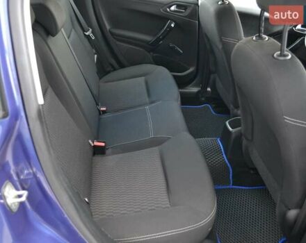 Синій Пежо 208, об'ємом двигуна 1.2 л та пробігом 150 тис. км за 7700 $, фото 18 на Automoto.ua