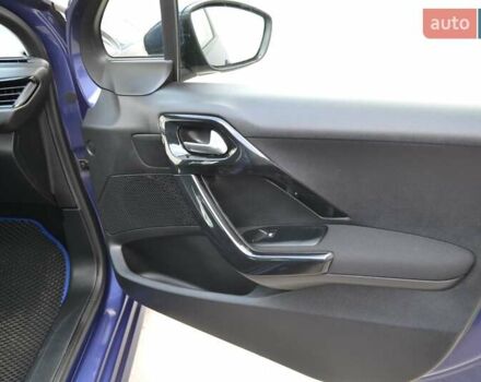 Синій Пежо 208, об'ємом двигуна 1.2 л та пробігом 150 тис. км за 7700 $, фото 22 на Automoto.ua