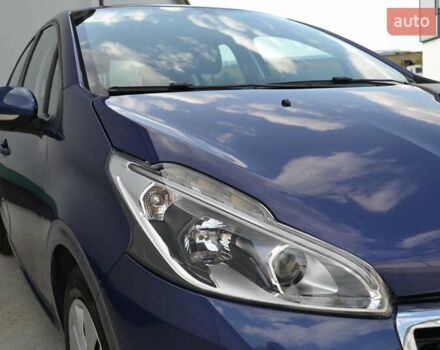 Синій Пежо 208, об'ємом двигуна 1.2 л та пробігом 150 тис. км за 7700 $, фото 1 на Automoto.ua
