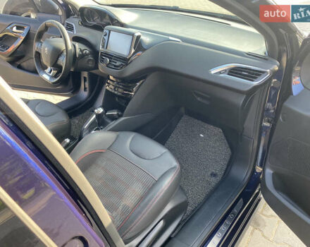 Синий Пежо 208, объемом двигателя 1.56 л и пробегом 119 тыс. км за 11000 $, фото 4 на Automoto.ua