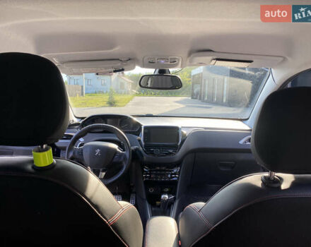 Синий Пежо 208, объемом двигателя 1.56 л и пробегом 119 тыс. км за 11000 $, фото 2 на Automoto.ua