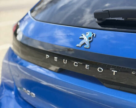 Синий Пежо 208, объемом двигателя 0 л и пробегом 135 тыс. км за 15700 $, фото 13 на Automoto.ua