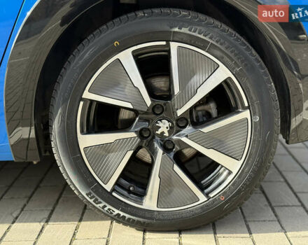 Синий Пежо 208, объемом двигателя 0 л и пробегом 135 тыс. км за 15700 $, фото 18 на Automoto.ua