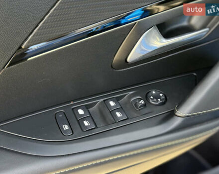 Синий Пежо 208, объемом двигателя 0 л и пробегом 135 тыс. км за 15700 $, фото 23 на Automoto.ua