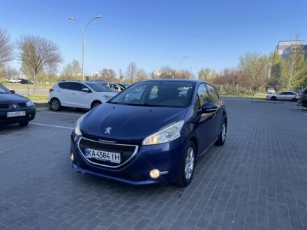 Синій Пежо 208, об'ємом двигуна 1.2 л та пробігом 166 тис. км за 5600 $, фото 1 на Automoto.ua