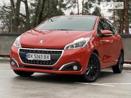 Пежо 208 2016 у Києві на Automoto.ua Помаранчевий Пежо 208, об'ємом двигуна 1.6 л та пробігом 62 тис. км за 10500 $, фото 1 на Automoto.ua