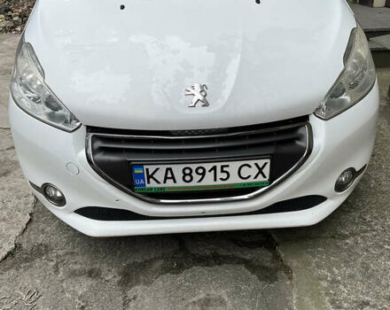 Білий Пежо 208 Hatchback (5d), об'ємом двигуна 1.6 л та пробігом 155 тис. км за 6800 $, фото 19 на Automoto.ua