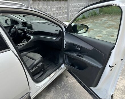 Белый Пежо 3008, объемом двигателя 0 л и пробегом 106 тыс. км за 23700 $, фото 8 на Automoto.ua