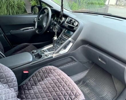 Белый Пежо 3008, объемом двигателя 1.6 л и пробегом 95 тыс. км за 11800 $, фото 5 на Automoto.ua