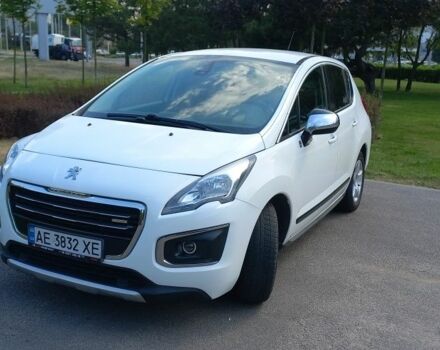 Белый Пежо 3008, объемом двигателя 2 л и пробегом 206 тыс. км за 11000 $, фото 15 на Automoto.ua