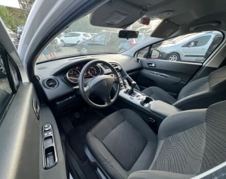 Белый Пежо 3008, объемом двигателя 1.6 л и пробегом 203 тыс. км за 6499 $, фото 10 на Automoto.ua