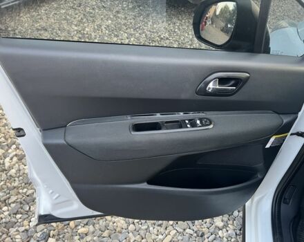 Белый Пежо 3008, объемом двигателя 1.6 л и пробегом 203 тыс. км за 6499 $, фото 6 на Automoto.ua