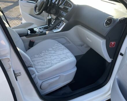 Белый Пежо 3008, объемом двигателя 1.6 л и пробегом 240 тыс. км за 8300 $, фото 13 на Automoto.ua