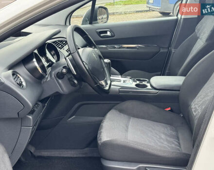 Белый Пежо 3008, объемом двигателя 1.6 л и пробегом 181 тыс. км за 8650 $, фото 20 на Automoto.ua