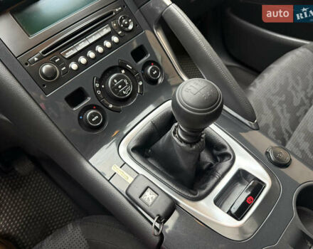 Белый Пежо 3008, объемом двигателя 1.56 л и пробегом 260 тыс. км за 8500 $, фото 15 на Automoto.ua