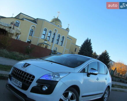 Белый Пежо 3008, объемом двигателя 1.6 л и пробегом 227 тыс. км за 8900 $, фото 6 на Automoto.ua