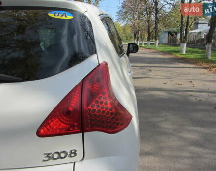 Белый Пежо 3008, объемом двигателя 1.6 л и пробегом 227 тыс. км за 8900 $, фото 76 на Automoto.ua