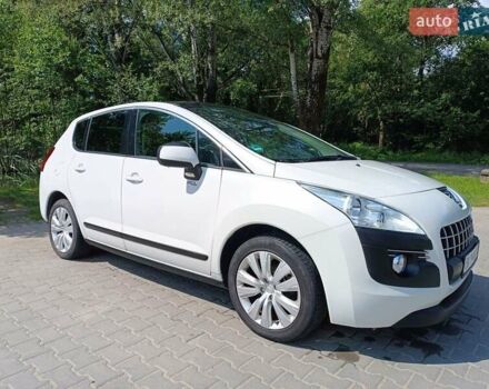 Белый Пежо 3008, объемом двигателя 2 л и пробегом 198 тыс. км за 9200 $, фото 2 на Automoto.ua