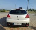 Белый Пежо 3008, объемом двигателя 1.6 л и пробегом 195 тыс. км за 6200 $, фото 2 на Automoto.ua