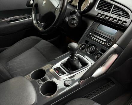 Белый Пежо 3008, объемом двигателя 1.6 л и пробегом 260 тыс. км за 8500 $, фото 6 на Automoto.ua