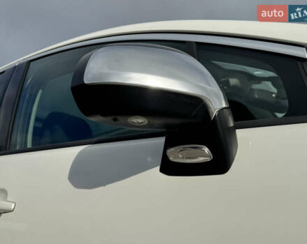 Белый Пежо 3008, объемом двигателя 1.6 л и пробегом 181 тыс. км за 8650 $, фото 49 на Automoto.ua