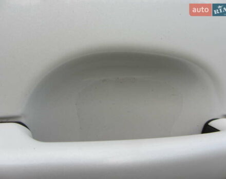 Белый Пежо 3008, объемом двигателя 1.6 л и пробегом 227 тыс. км за 8900 $, фото 13 на Automoto.ua