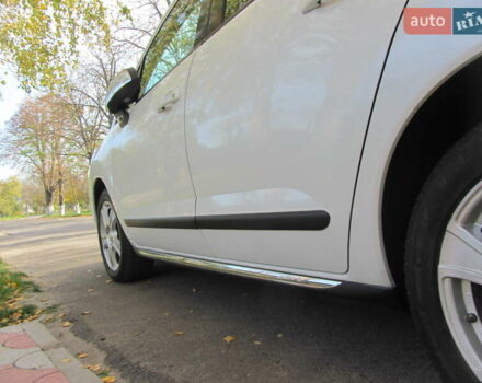 Белый Пежо 3008, объемом двигателя 1.6 л и пробегом 227 тыс. км за 8900 $, фото 88 на Automoto.ua