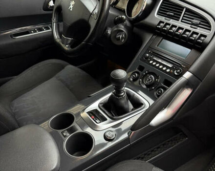 Белый Пежо 3008, объемом двигателя 1.56 л и пробегом 260 тыс. км за 8500 $, фото 19 на Automoto.ua