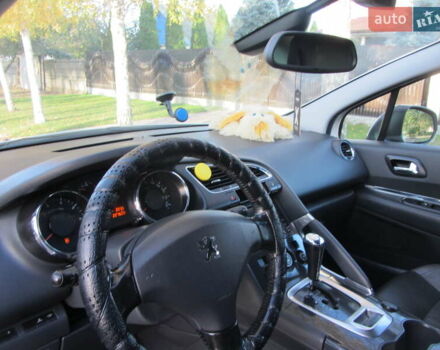 Белый Пежо 3008, объемом двигателя 1.6 л и пробегом 227 тыс. км за 8900 $, фото 18 на Automoto.ua