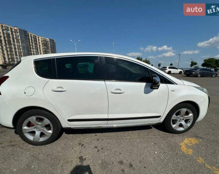 Белый Пежо 3008, объемом двигателя 1.56 л и пробегом 223 тыс. км за 9400 $, фото 3 на Automoto.ua