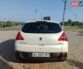 Белый Пежо 3008, объемом двигателя 1.6 л и пробегом 195 тыс. км за 6200 $, фото 1 на Automoto.ua