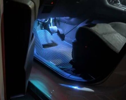 Білий Пежо 3008, об'ємом двигуна 2 л та пробігом 271 тис. км за 10300 $, фото 12 на Automoto.ua