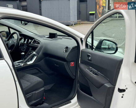 Белый Пежо 3008, объемом двигателя 1.6 л и пробегом 181 тыс. км за 8650 $, фото 35 на Automoto.ua