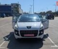Белый Пежо 3008, объемом двигателя 2 л и пробегом 224 тыс. км за 10500 $, фото 1 на Automoto.ua