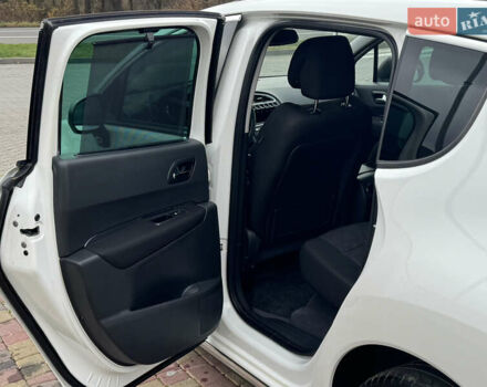 Білий Пежо 3008, об'ємом двигуна 1.6 л та пробігом 181 тис. км за 8650 $, фото 27 на Automoto.ua