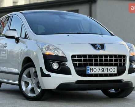 Белый Пежо 3008, объемом двигателя 2 л и пробегом 213 тыс. км за 8950 $, фото 7 на Automoto.ua