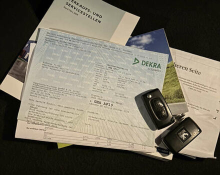 Пежо 3008 2010 в Черкассах на Automoto.ua Белый Пежо 3008, объемом двигателя 1.6 л и пробегом 169 тыс. км за 7950 $, фото 23 на Automoto.ua