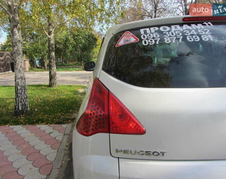 Белый Пежо 3008, объемом двигателя 1.6 л и пробегом 227 тыс. км за 8900 $, фото 75 на Automoto.ua