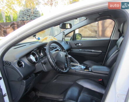 Белый Пежо 3008, объемом двигателя 1.6 л и пробегом 227 тыс. км за 8900 $, фото 17 на Automoto.ua