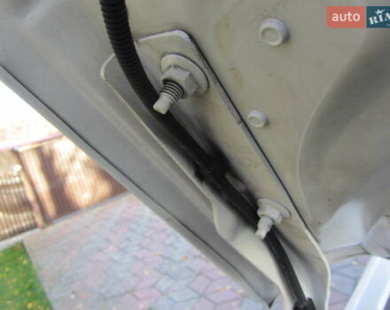 Белый Пежо 3008, объемом двигателя 1.6 л и пробегом 227 тыс. км за 8900 $, фото 26 на Automoto.ua