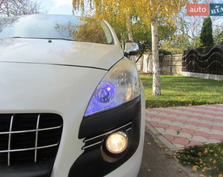 Белый Пежо 3008, объемом двигателя 1.6 л и пробегом 227 тыс. км за 8900 $, фото 77 на Automoto.ua
