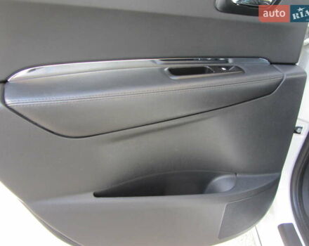 Белый Пежо 3008, объемом двигателя 1.6 л и пробегом 227 тыс. км за 8900 $, фото 63 на Automoto.ua