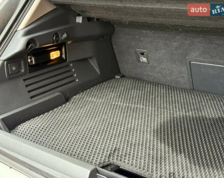 Белый Пежо 3008, объемом двигателя 1.56 л и пробегом 260 тыс. км за 8500 $, фото 12 на Automoto.ua