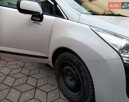 Білий Пежо 3008, об'ємом двигуна 2 л та пробігом 196 тис. км за 8350 $, фото 20 на Automoto.ua