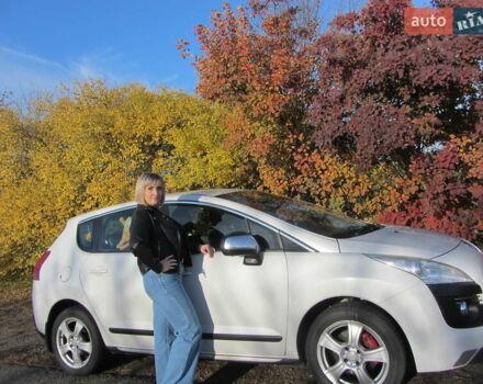 Белый Пежо 3008, объемом двигателя 1.6 л и пробегом 227 тыс. км за 8900 $, фото 91 на Automoto.ua